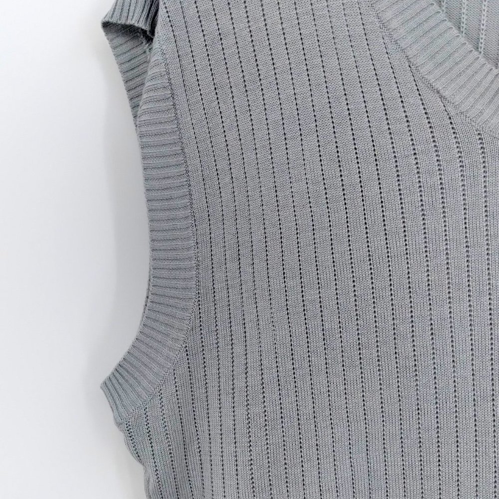 Carre Knit Sweater Vest Size L - Picture 4 of 5